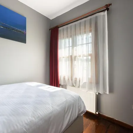 Bright * Istanbulská provincie