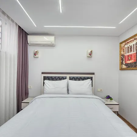 Bright Bed & Breakfast *