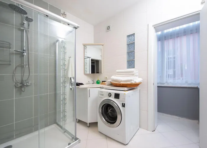 Bright Bed and Breakfast *