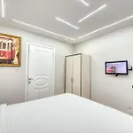 Bright 4*
